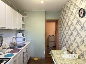 4-к квартира, вторичка, 77м2, 1/9 этаж