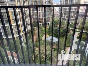 2-к квартира, вторичка, 68м2, 8/30 этаж