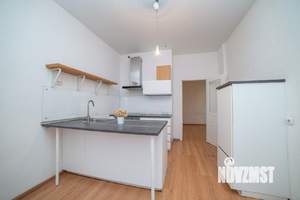 2-к квартира, вторичка, 77м2, 15/23 этаж