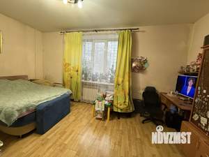 3-к квартира, вторичка, 74м2, 1/3 этаж