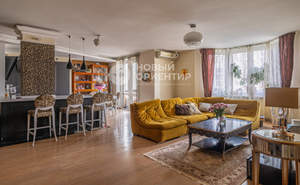 4-к квартира, вторичка, 123м2, 5/9 этаж