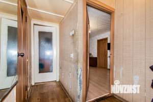 2-к квартира, вторичка, 37м2, 1/9 этаж