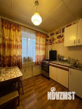 2-к квартира, вторичка, 42м2, 2/5 этаж