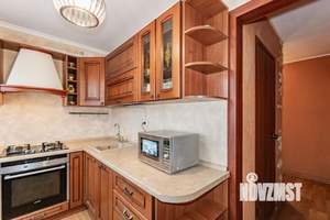 3-к квартира, вторичка, 58м2, 3/5 этаж