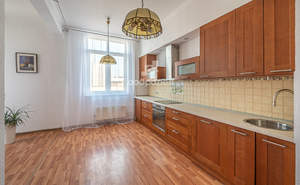 2-к квартира, вторичка, 84м2, 7/16 этаж
