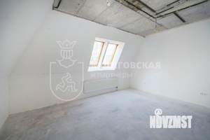 4-к квартира, вторичка, 134м2, 7/7 этаж