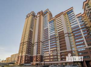 2-к квартира, вторичка, 77м2, 10/32 этаж