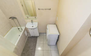 2-к квартира, вторичка, 63м2, 3/15 этаж