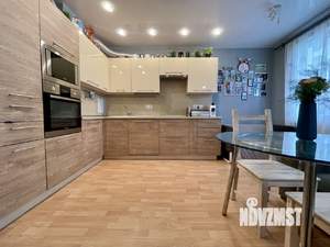 3-к квартира, вторичка, 68м2, 3/17 этаж