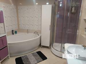 4-к квартира, вторичка, 132м2, 9/13 этаж