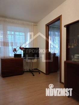 2-к квартира, вторичка, 42м2, 3/5 этаж