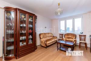 2-к квартира, вторичка, 72м2, 10/16 этаж