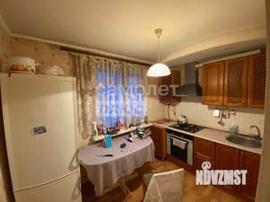 4-к квартира, вторичка, 58м2, 5/5 этаж