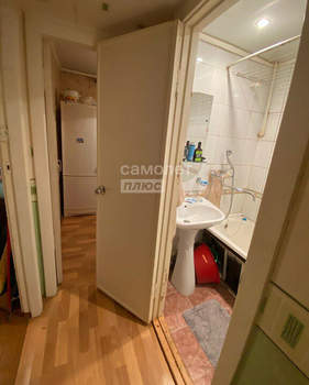 4-к квартира, вторичка, 58м2, 5/5 этаж