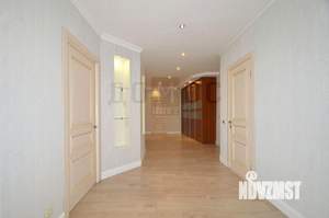 3-к квартира, вторичка, 136м2, 21/25 этаж