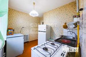 2-к квартира, вторичка, 40м2, 1/5 этаж