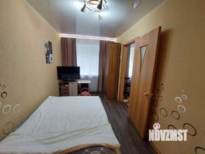 2-к квартира, вторичка, 42м2, 1/4 этаж