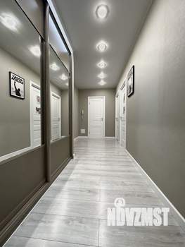 2-к квартира, вторичка, 57м2, 1/9 этаж