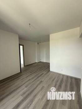 3-к квартира, вторичка, 61м2, 14/18 этаж