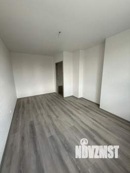 3-к квартира, вторичка, 61м2, 11/18 этаж