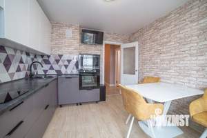 2-к квартира, вторичка, 57м2, 11/25 этаж