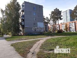 2-к квартира, вторичка, 44м2, 1/5 этаж