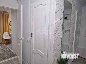 2-к квартира, вторичка, 42м2, 1/5 этаж