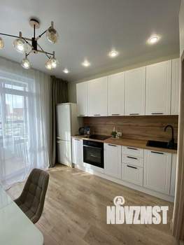 2-к квартира, вторичка, 57м2, 9/22 этаж