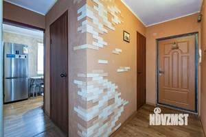 3-к квартира, вторичка, 58м2, 3/5 этаж