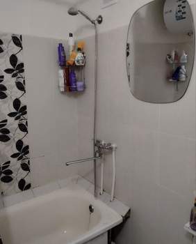 2-к квартира, вторичка, 43м2, 5/5 этаж