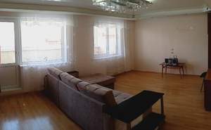 3-к квартира, вторичка, 70м2, 8/9 этаж
