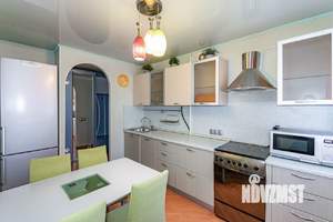 3-к квартира, вторичка, 58м2, 8/9 этаж