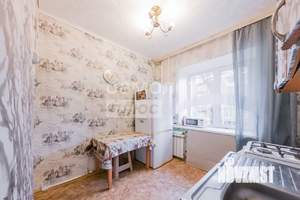 2-к квартира, вторичка, 42м2, 1/3 этаж