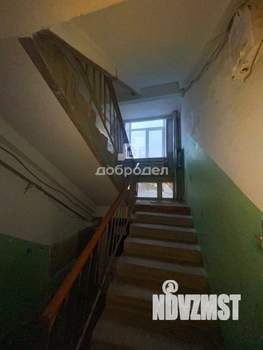 2-к квартира, вторичка, 42м2, 1/5 этаж