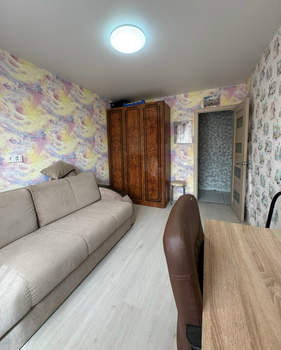 4-к квартира, вторичка, 74м2, 4/5 этаж