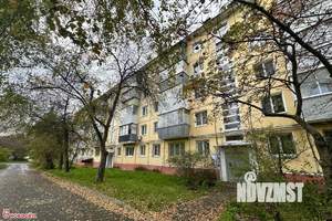 2-к квартира, вторичка, 42м2, 1/5 этаж