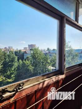 4-к квартира, вторичка, 61м2, 5/5 этаж
