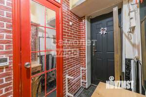 2-к квартира, вторичка, 43м2, 1/5 этаж