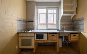 2-к квартира, вторичка, 50м2, 1/10 этаж