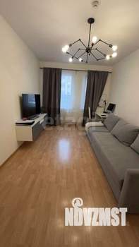 2-к квартира, вторичка, 60м2, 1/3 этаж