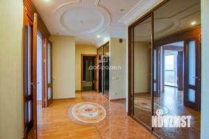 3-к квартира, вторичка, 112м2, 9/25 этаж