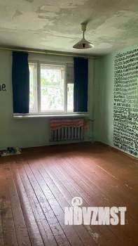 2-к квартира, вторичка, 44м2, 1/5 этаж