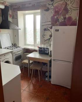 2-к квартира, вторичка, 48м2, 2/3 этаж