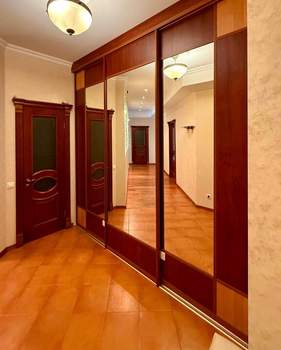 3-к квартира, вторичка, 153м2, 8/8 этаж