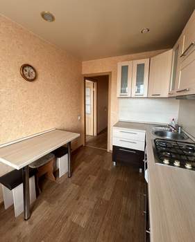 3-к квартира, вторичка, 60м2, 6/9 этаж