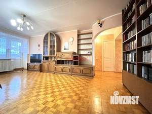 4-к квартира, вторичка, 74м2, 8/10 этаж