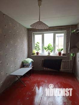 3-к квартира, вторичка, 58м2, 1/5 этаж