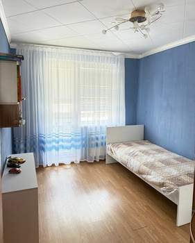 3-к квартира, вторичка, 58м2, 8/9 этаж