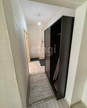 1-к квартира, вторичка, 42м2, 1/3 этаж
