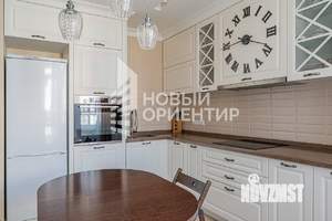 4-к квартира, вторичка, 143м2, 9/25 этаж